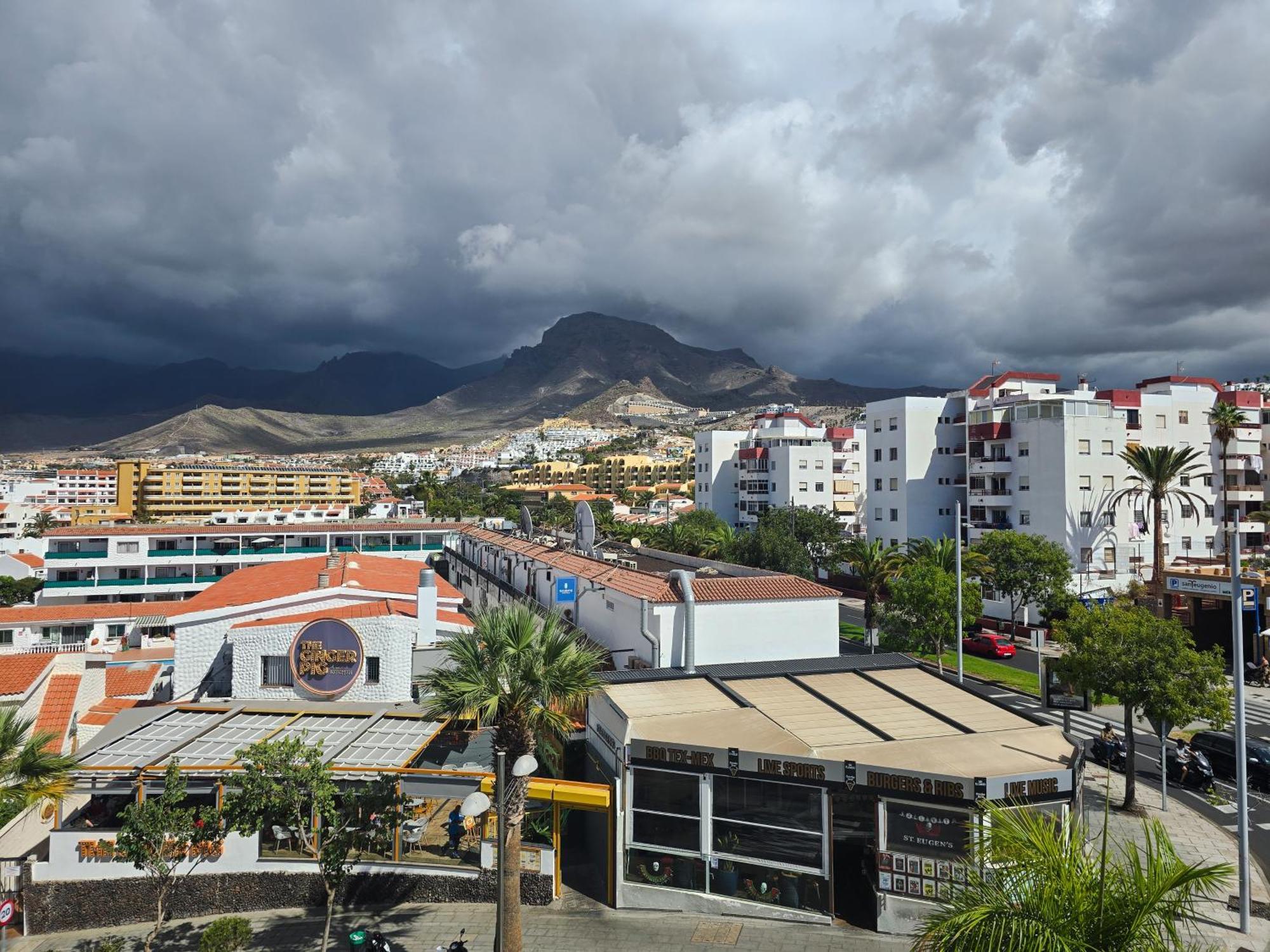 Sunset In Los Geranios By Helloapartments Costa Adeje (Tenerife) Exterior foto